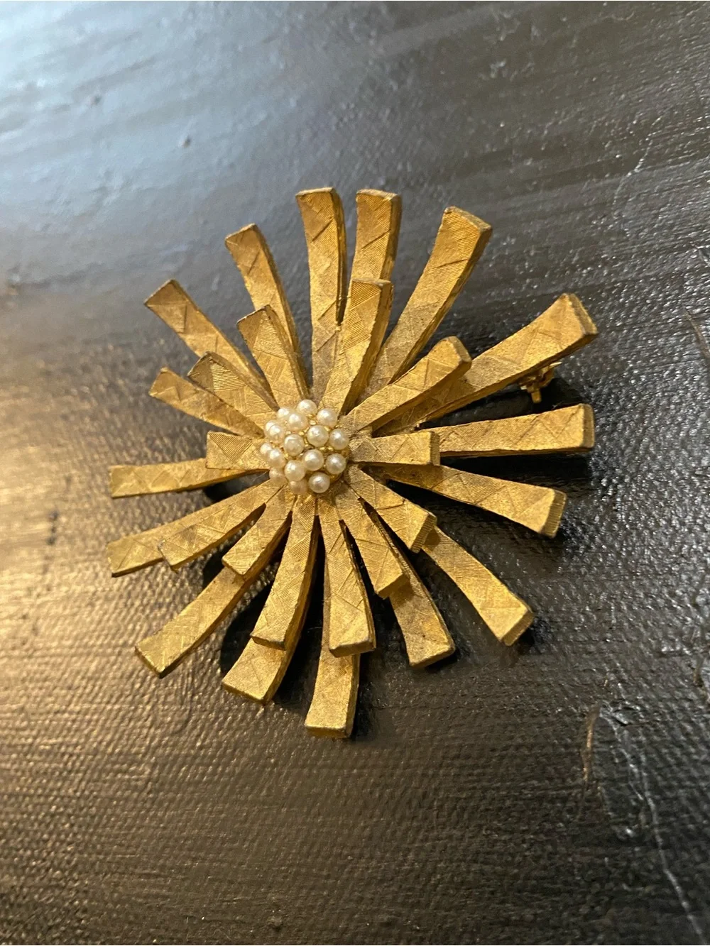 Vintage Benedikt | New York: Floral brooch with cluster